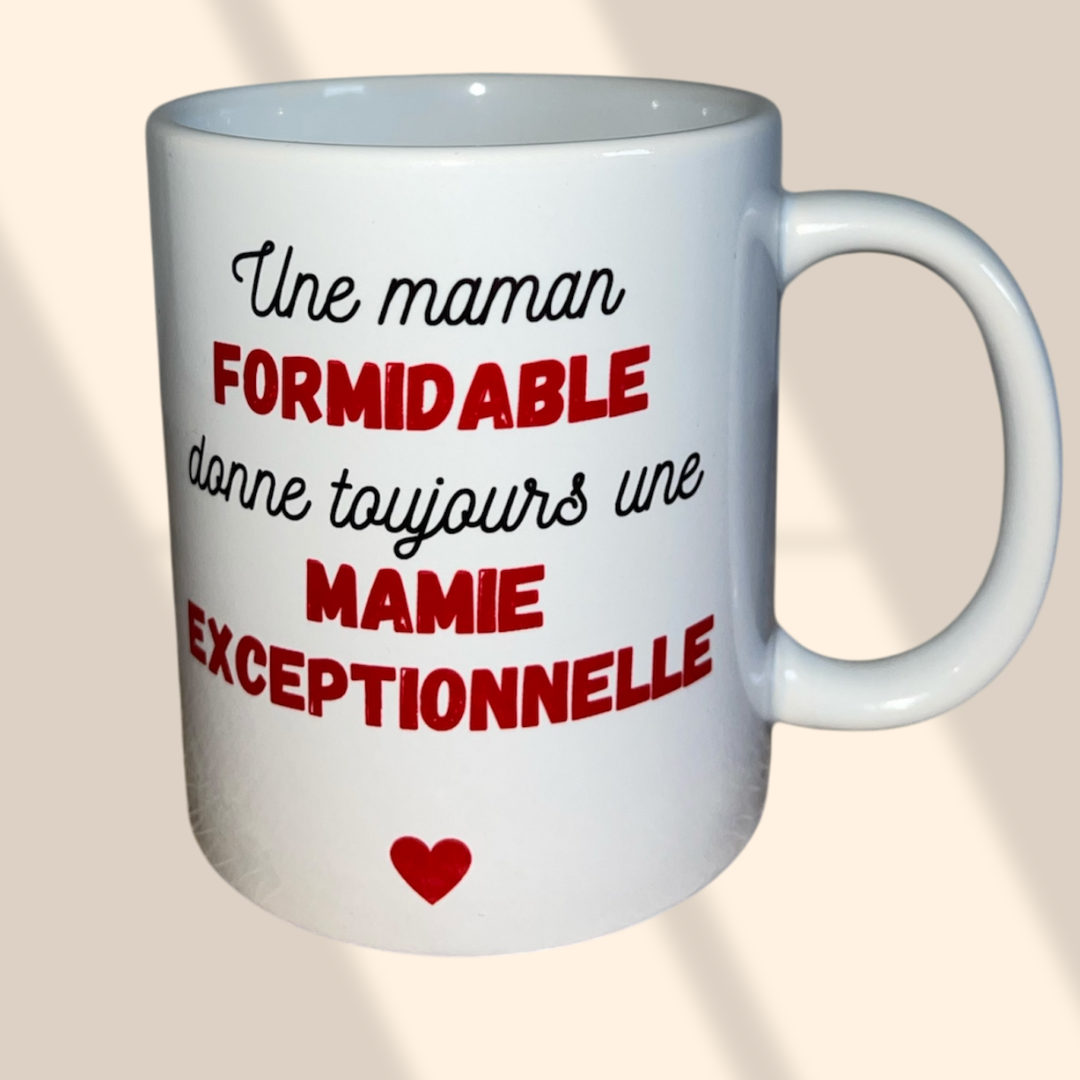 Mug personnalisé une maman formidable donne toujours une mamie exceptionnelle